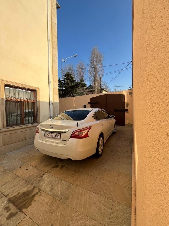2014 Nissan Altima, 2.5L, 235000km - Image 10
