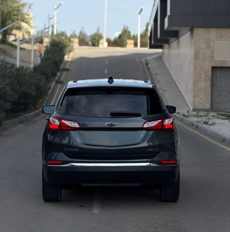 2018 Chevrolet Equinox, 1.5L, 117000km - Image 8