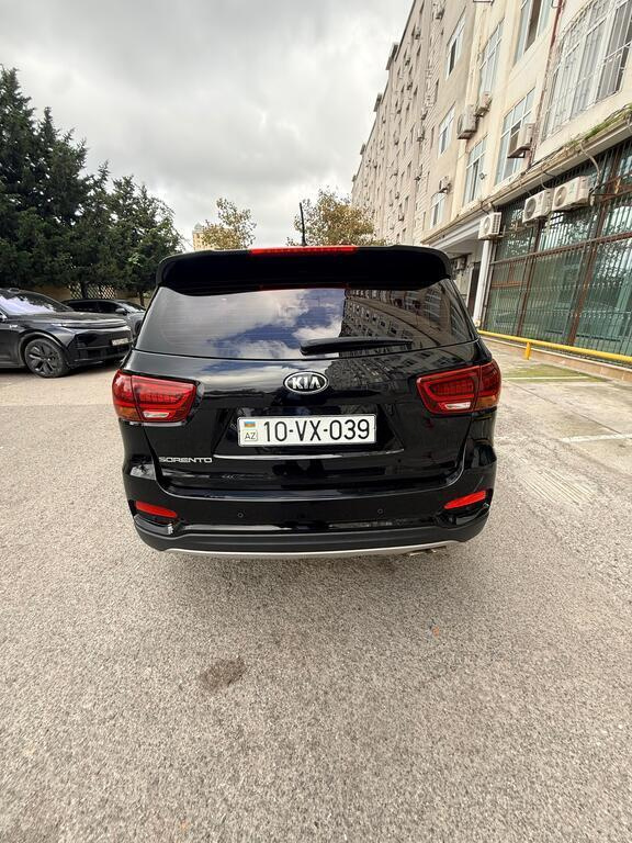 2017 Kia Sorento, 2.2L, 131791km - Image 13