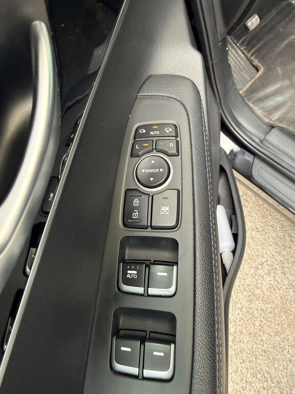 2017 Kia Sorento, 2.2L, 131791km - Image 15