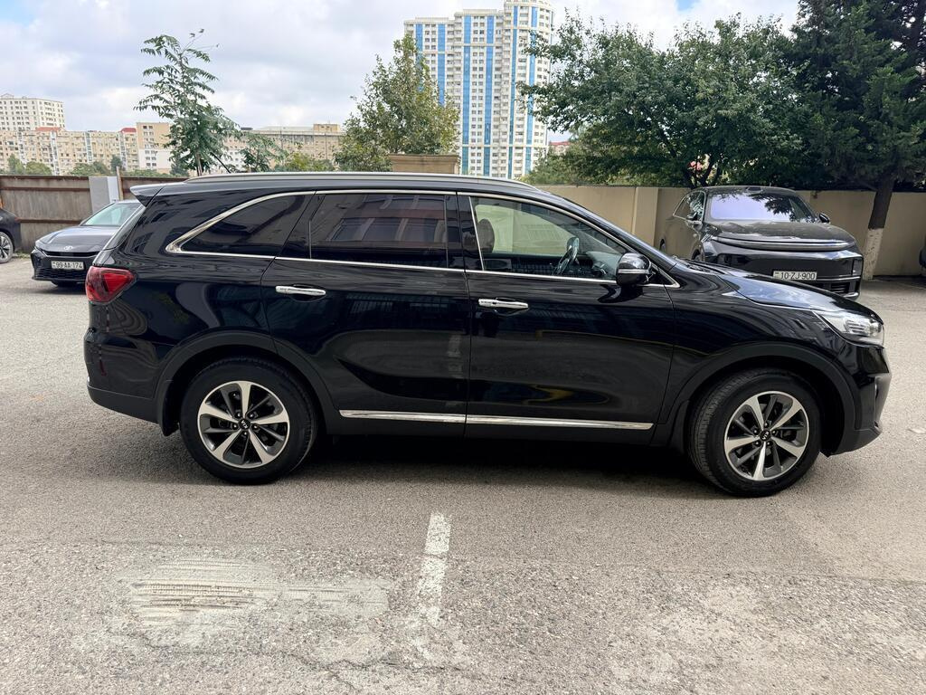 2017 Kia Sorento, 2.2L, 131791km - Image 3