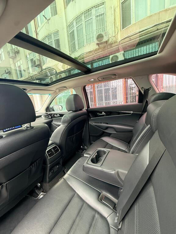 2017 Kia Sorento, 2.2L, 131791km - Image 9