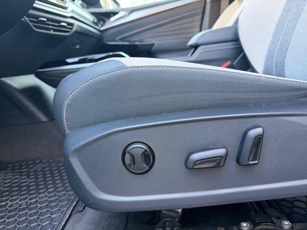 2023 Volkswagen ID.4 Crozz, 0.0L, 50000km - Image 8