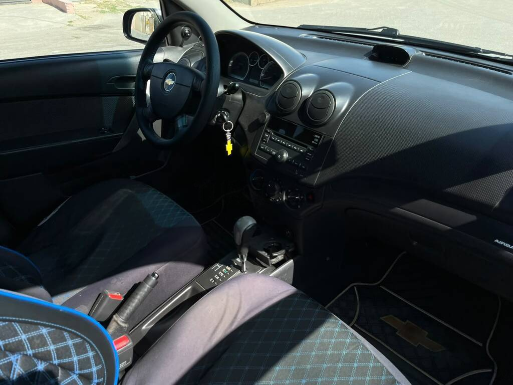 2011 Chevrolet Aveo, 1.4L, 325432km - Image 13