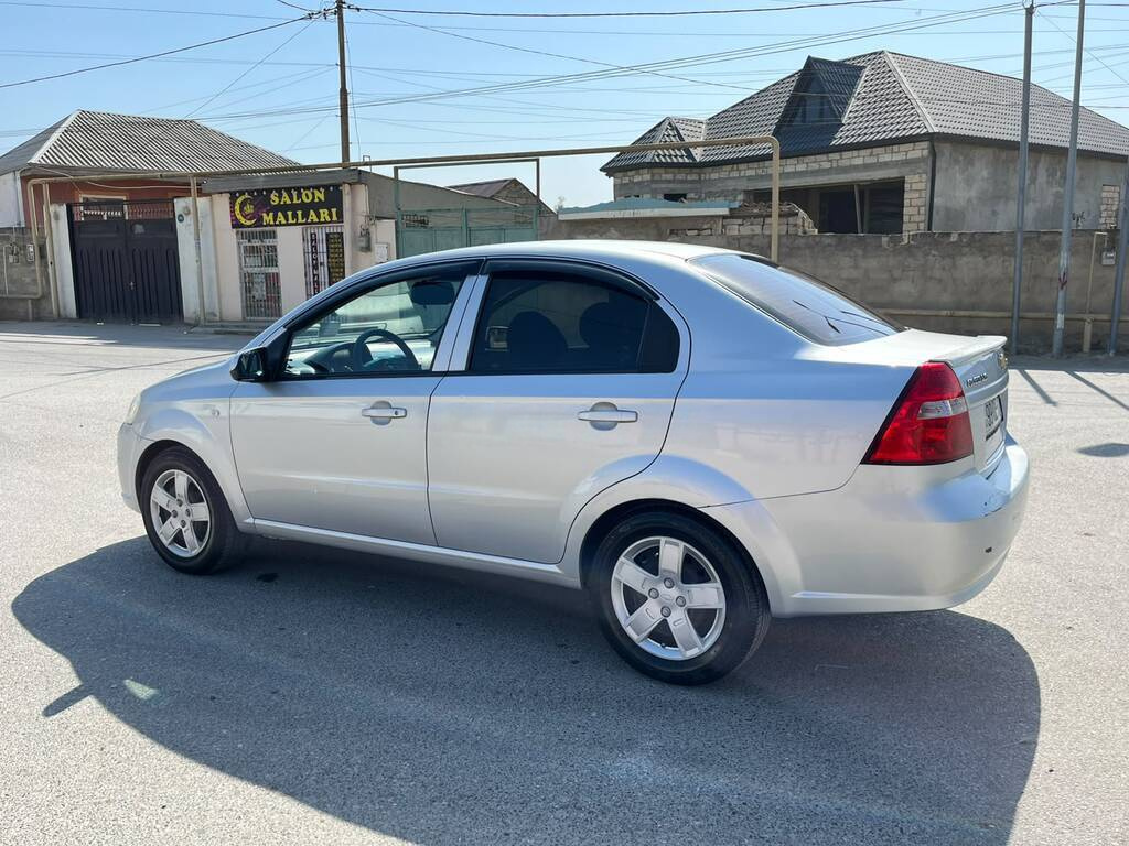 2011 Chevrolet Aveo, 1.4L, 325432km - Image 7