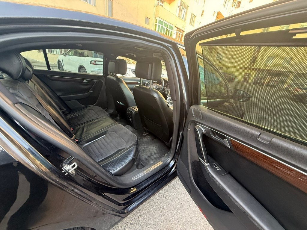 2012 Volkswagen Passat, 1.8L, 223000km - Image 15