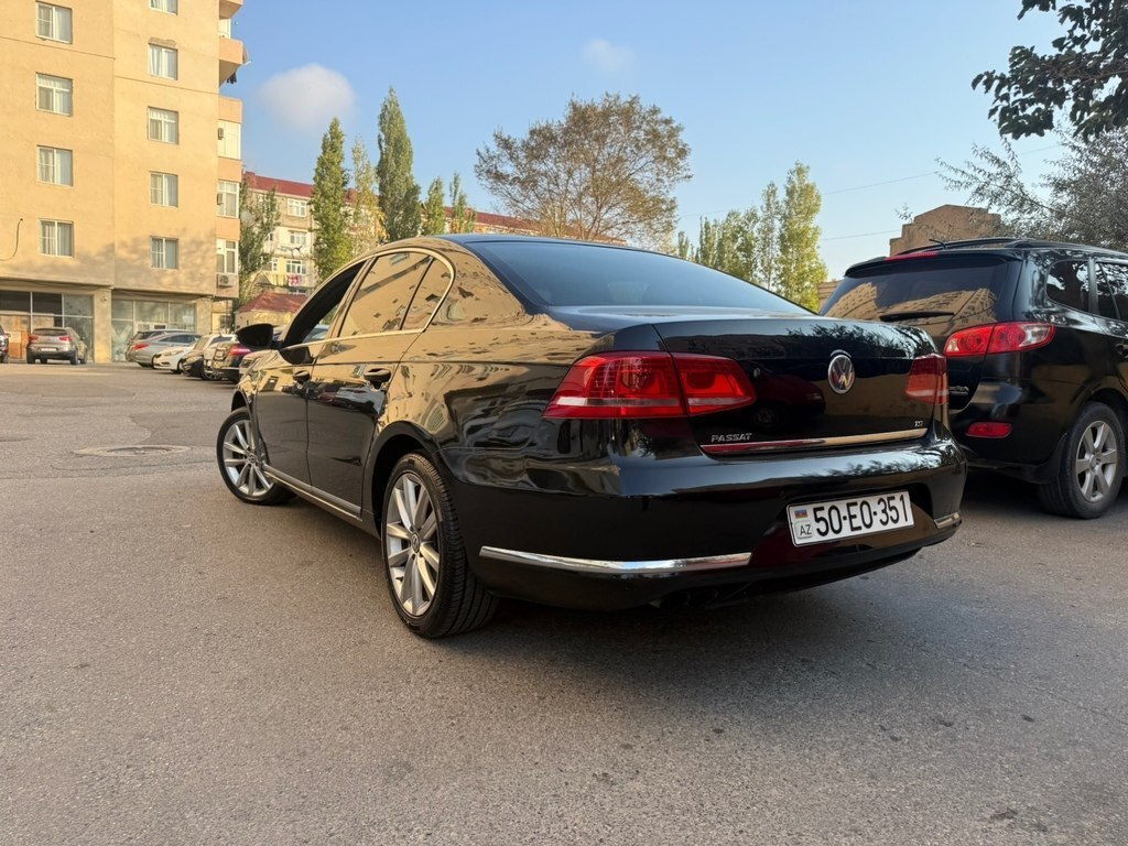 2012 Volkswagen Passat, 1.8L, 223000km - Image 7