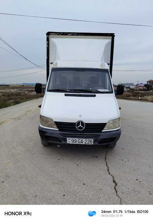 2001 Mercedes Sprinter 316, 2.7L, 500000km - Image 1