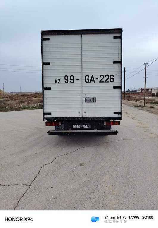 2001 Mercedes Sprinter 316, 2.7L, 500000km - Image 3