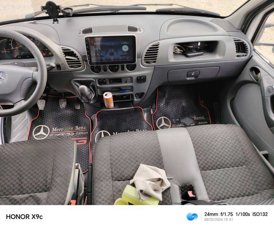 2001 Mercedes Sprinter 316, 2.7L, 500000km - Image 4