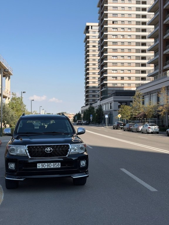 2012 Toyota Land Cruiser, 4.0L, 235000km - Image 15