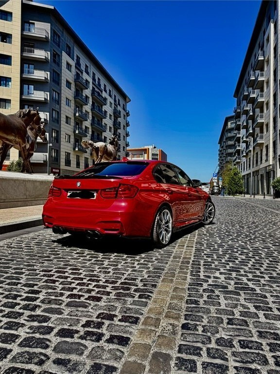 2014 BMW 328, 2.0L, 220000km - Image 10