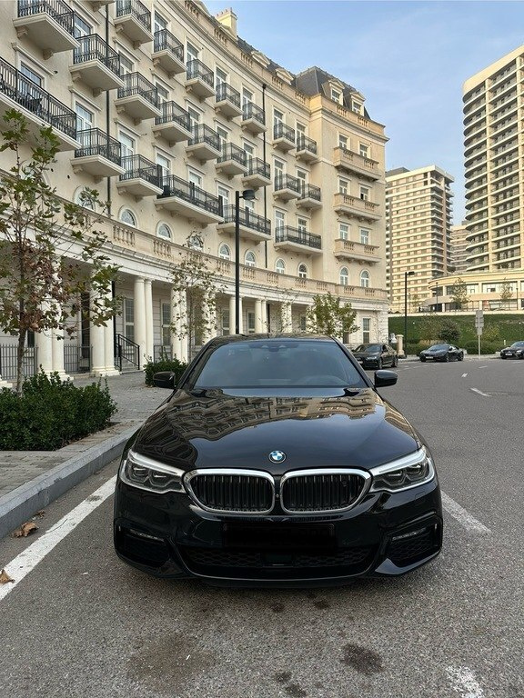 2017 BMW 530, 2.0L, 178000km - Image 1
