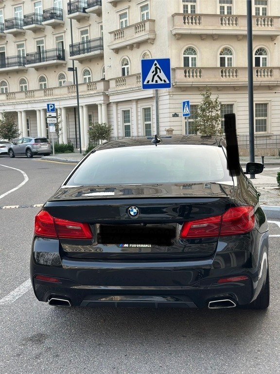 2017 BMW 530, 2.0L, 178000km - Image 5