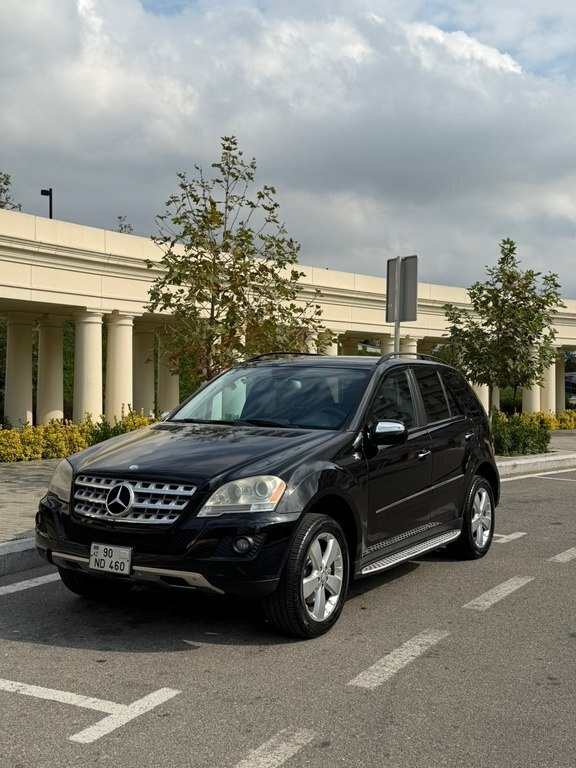 2008 Mercedes ML 350 4MATIC, 3.5L, 170000km - Image 1