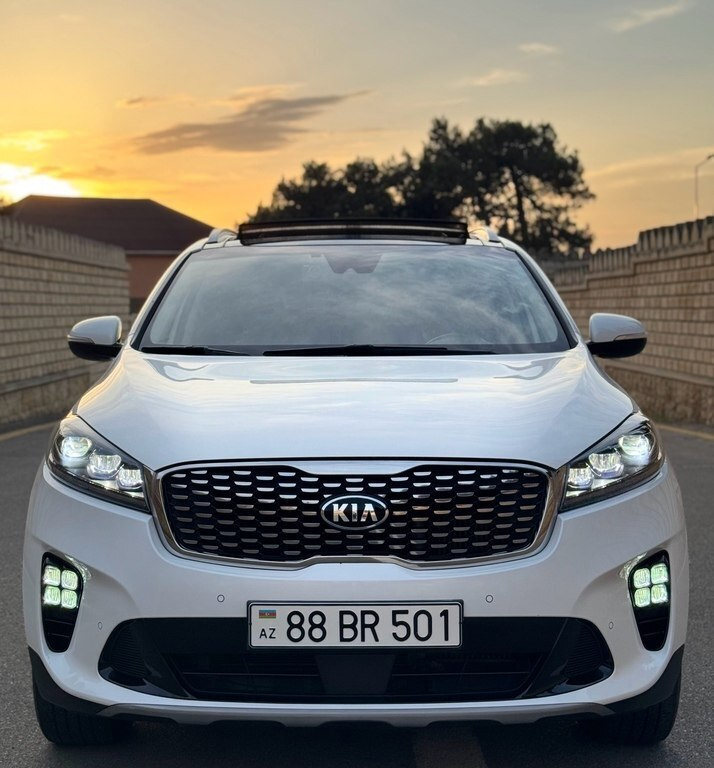 2018 Kia Sorento, 2.0L, 118000km - Image 1