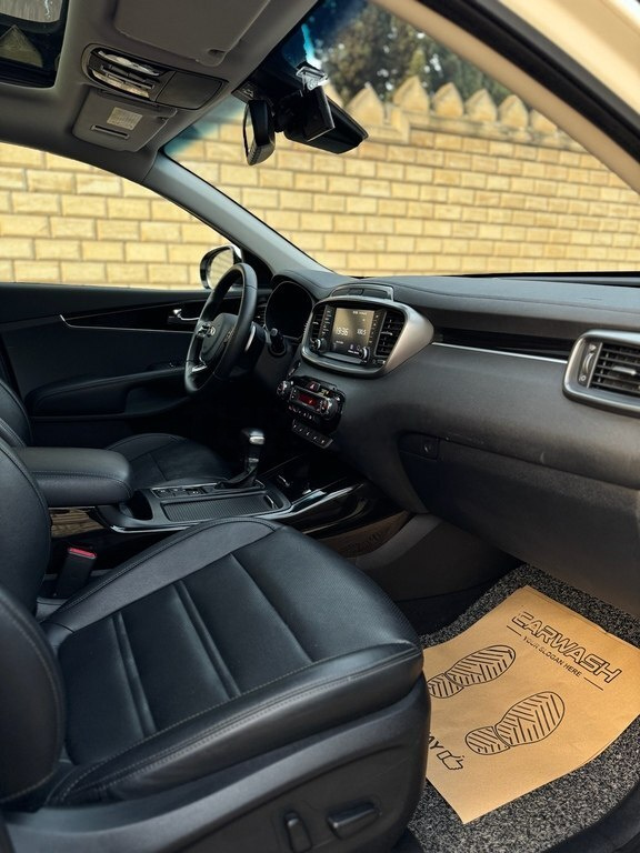 2018 Kia Sorento, 2.0L, 118000km - Image 12
