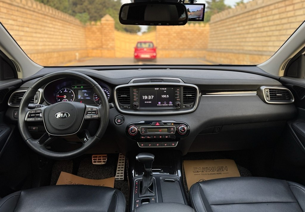 2018 Kia Sorento, 2.0L, 118000km - Image 4