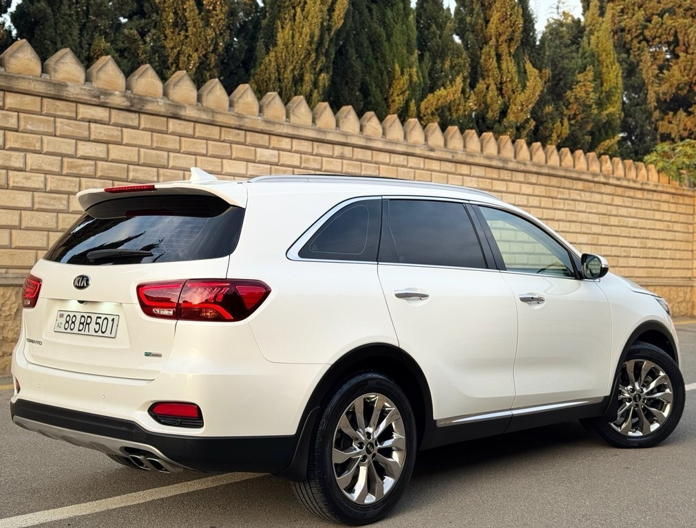 2018 Kia Sorento, 2.0L, 118000km - Image 7