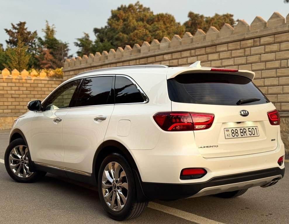 2018 Kia Sorento, 2.0L, 118000km - Image 8