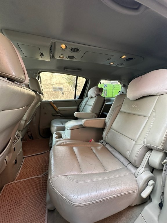 2005 Infiniti QX56, 5.6L, 207000km - Image 8