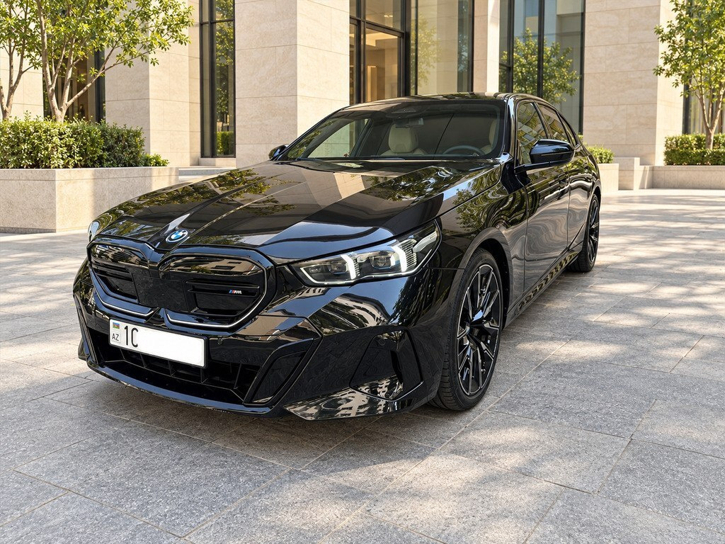 2023 BMW i5, 0.0L, 21000km - Image 1