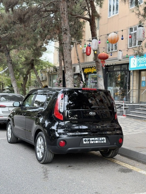 2017 Kia Soul, 1.6L, 239308km - Image 5