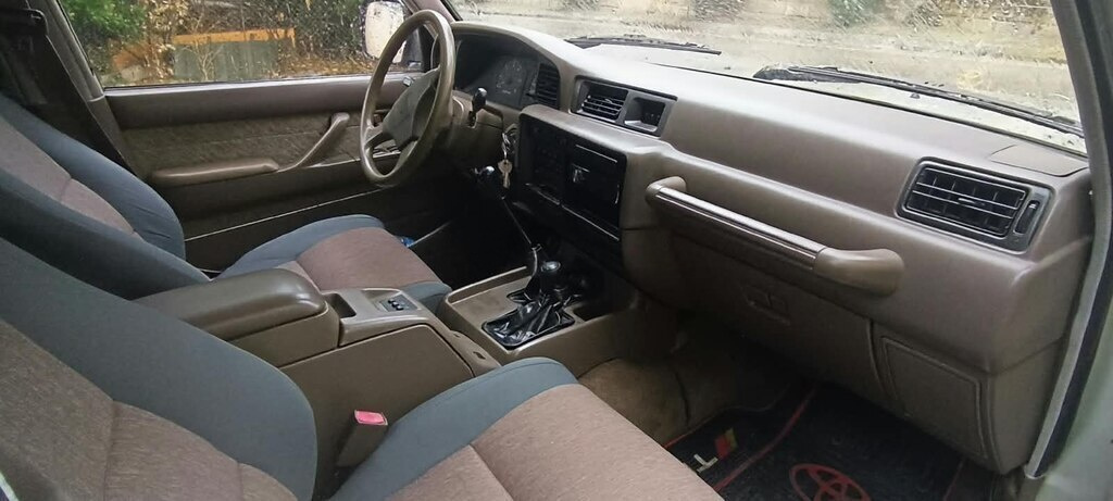 1995 Toyota Land Cruiser, 4.5L, 393946km - Image 11