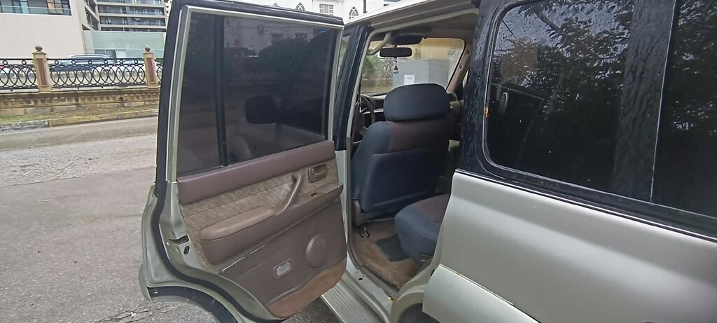 1995 Toyota Land Cruiser, 4.5L, 393946km - Image 17