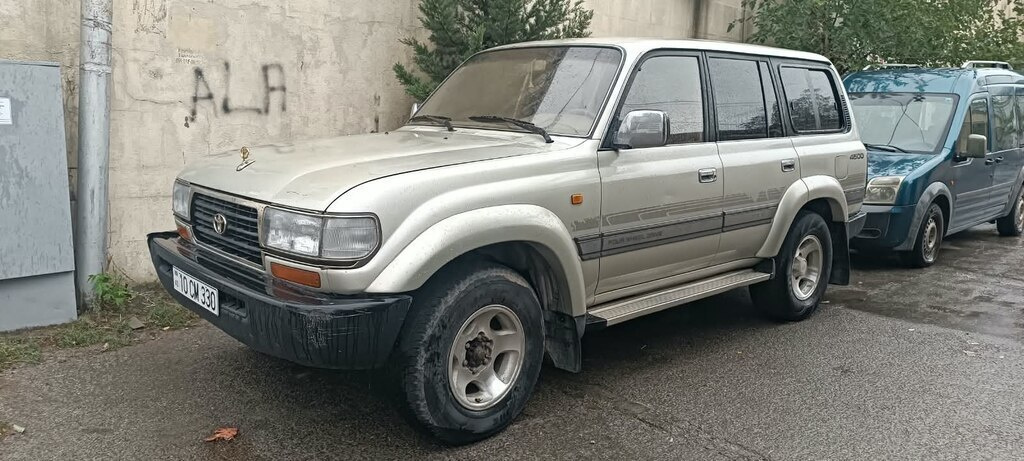 1995 Toyota Land Cruiser, 4.5L, 393946km - Image 4