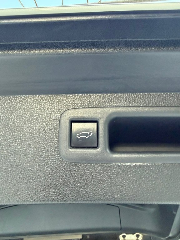 2020 Toyota Highlander, 3.5L, 91000km - Image 11
