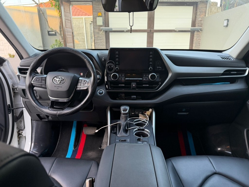 2020 Toyota Highlander, 3.5L, 91000km - Image 7