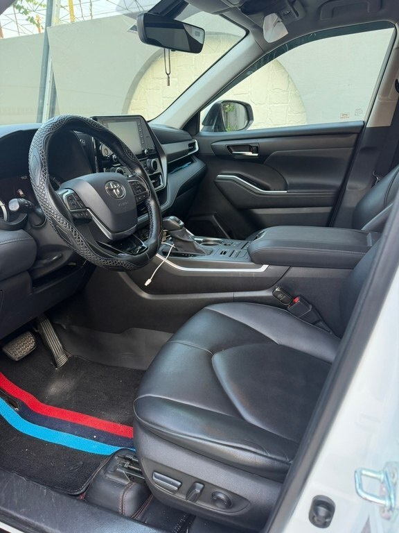 2020 Toyota Highlander, 3.5L, 91000km - Image 8