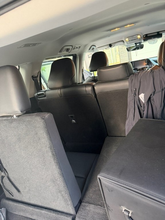 2020 Toyota Highlander, 3.5L, 91000km - Image 10