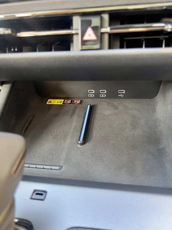 2026 Toyota Camry, 2.0L, 0km - Image 17