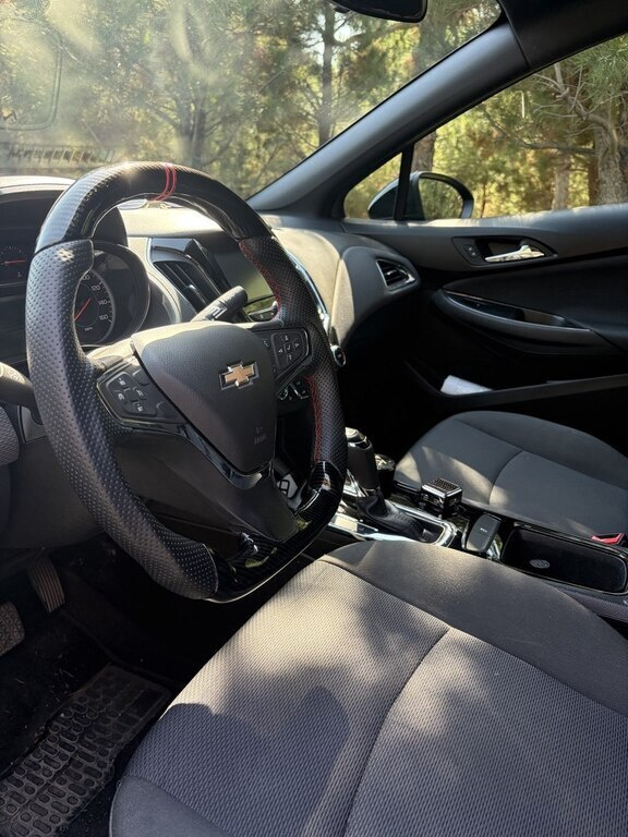 2018 Chevrolet Cruze, 1.4L, 68750km - Image 10