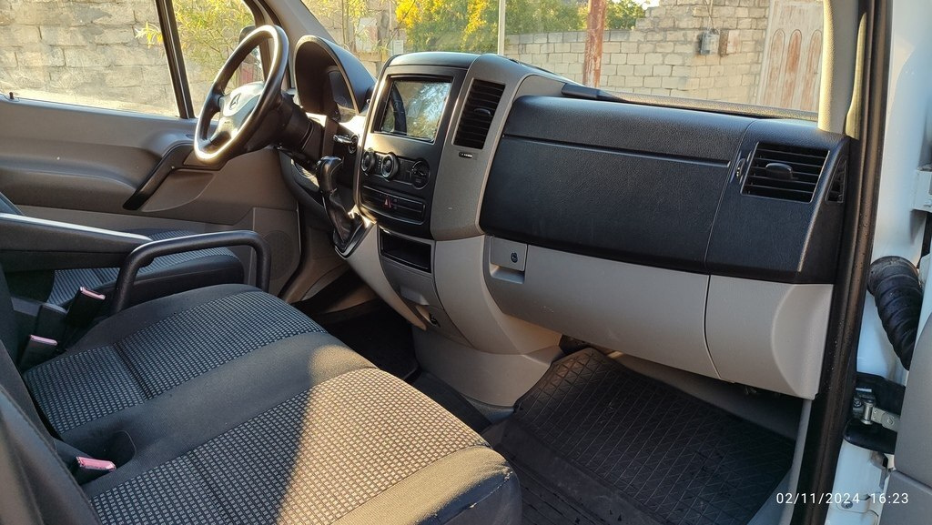 2008 Mercedes Sprinter 315, 2.2L, 181900km - Image 6