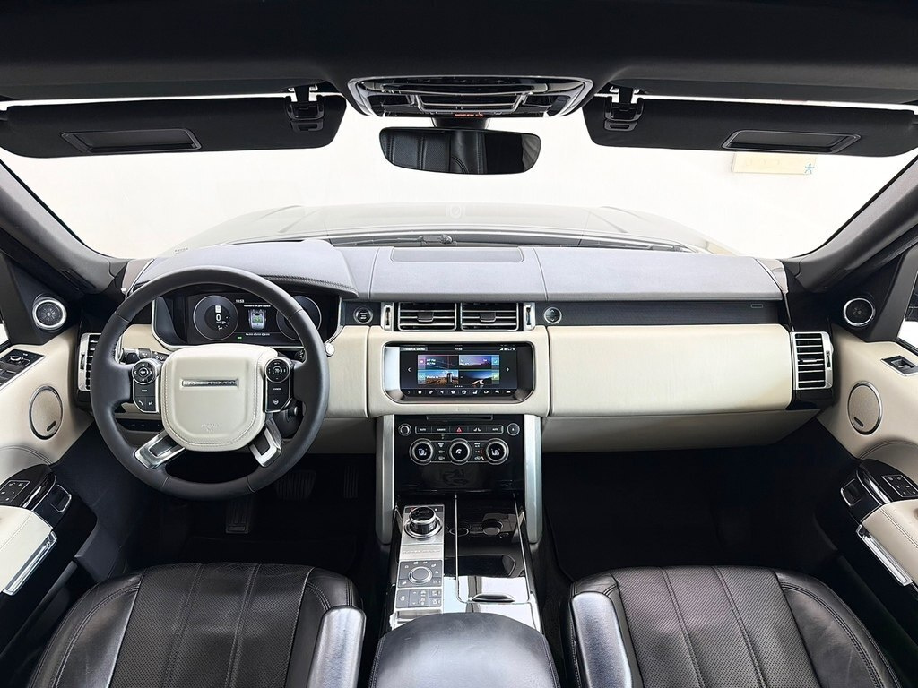 2017 Land Rover Range Rover, 3.0L, 229000km - Image 10