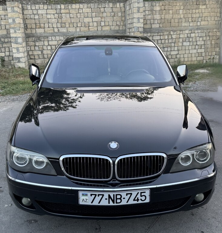 2006 BMW 740, 4.0L, 474000km - Image 1