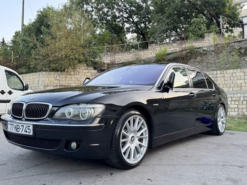 2006 BMW 740, 4.0L, 474000km - Image 4