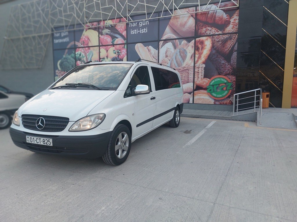 2010 Mercedes Vito 111 CDI, 2.1L, 200000km - Image 1