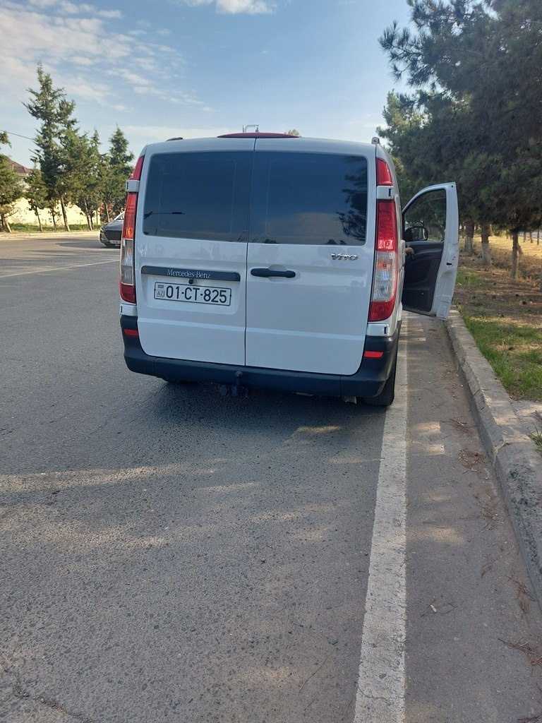 2010 Mercedes Vito 111 CDI, 2.1L, 200000km - Image 9