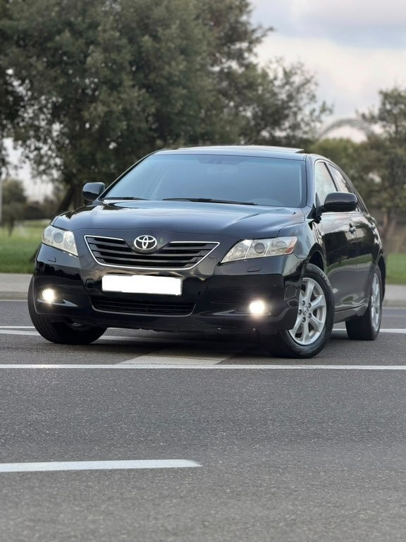 2008 Toyota Camry, 2.4L, 229000km - Image 8
