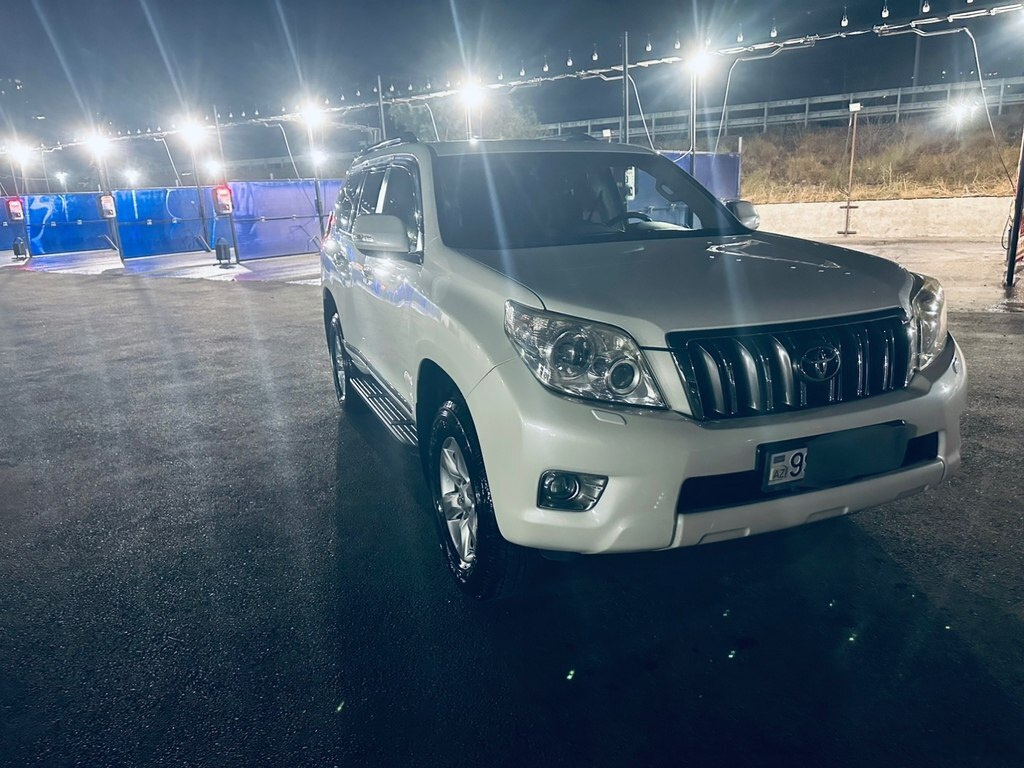 2012 Toyota Land Cruiser Prado, 2.7L, 207000km - Image 15
