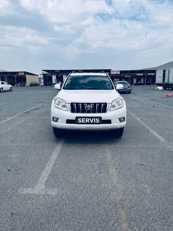 2012 Toyota Land Cruiser Prado, 2.7L, 207000km - Image 3