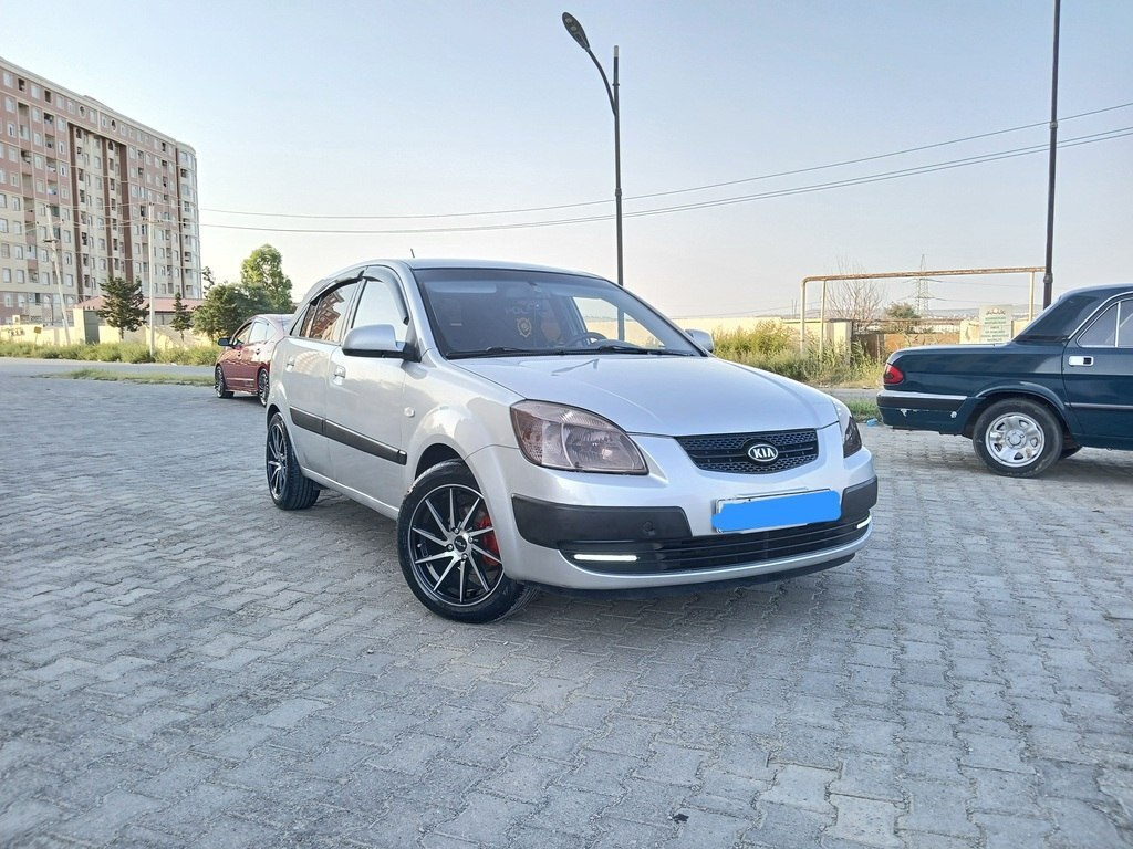 2006 Kia Rio, 1.4L, 318488km - Image 1