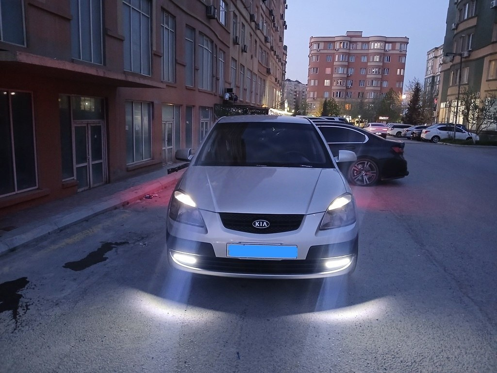 2006 Kia Rio, 1.4L, 318488km - Image 9