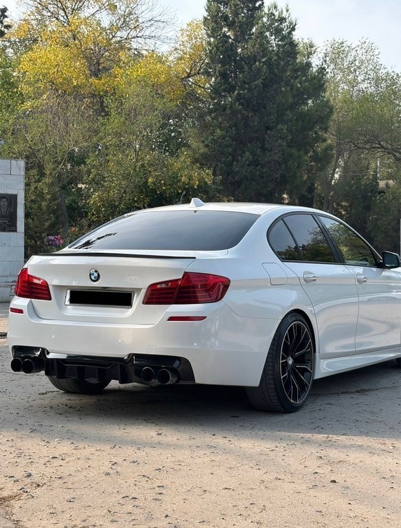 2015 BMW 528, 2.0L, 219000km - Image 5