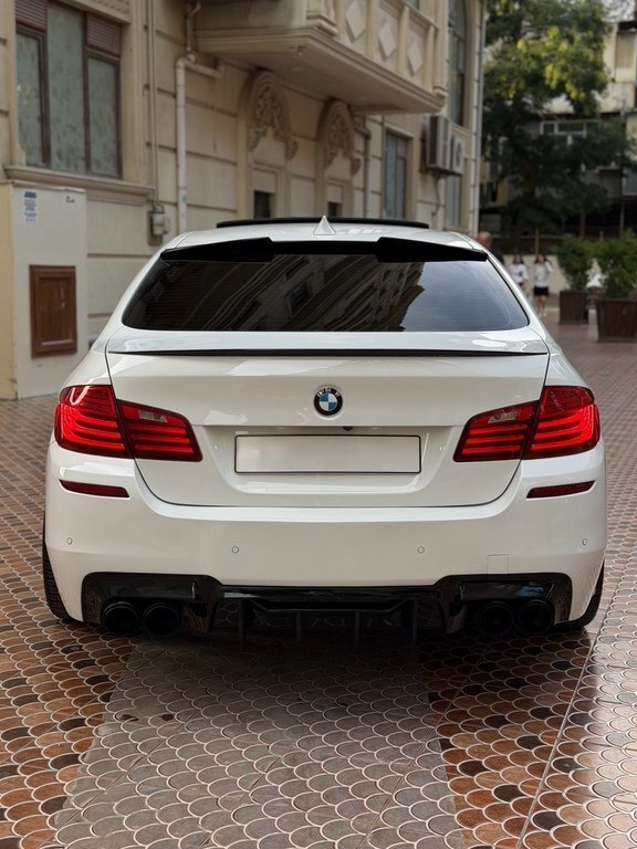 2014 BMW 528, 2.0L, 127000km - Image 11