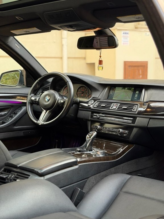2014 BMW 528, 2.0L, 127000km - Image 16